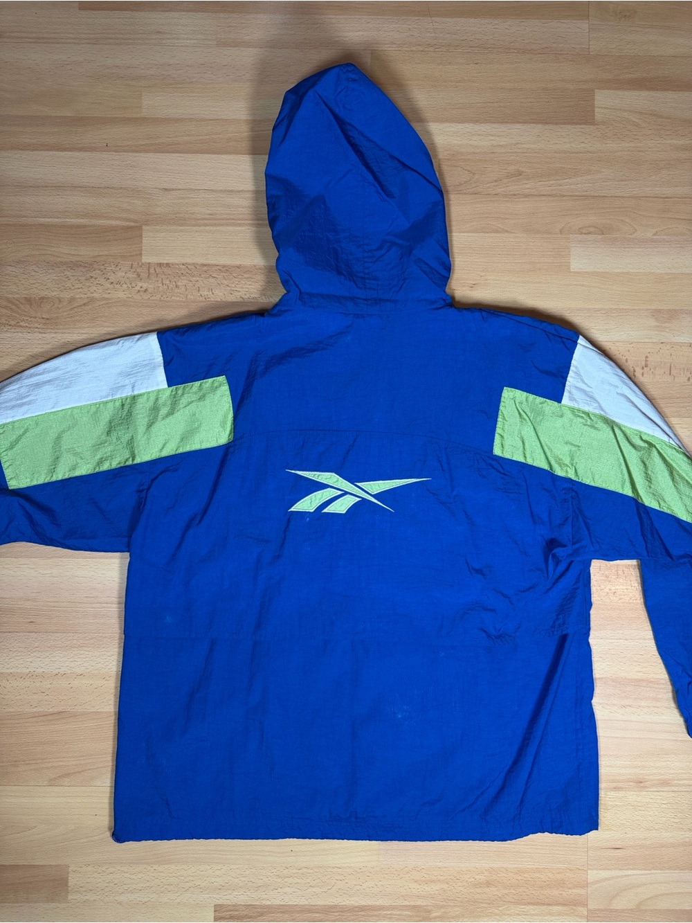 Retro Reebok Windbreaker - Picture 4 of 6